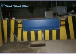 BÀN GIAO CÔNG TRÌNH SÀN NÂNG THỦY LỰC HYDRAULIC DOCK LEVELER TẠI KCN BIÊN HÒA ĐỒNG NAI